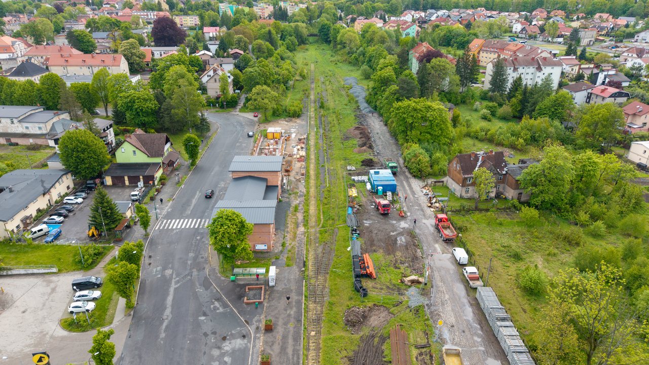 Z Mysłakowic do Kowar po nowych torach
