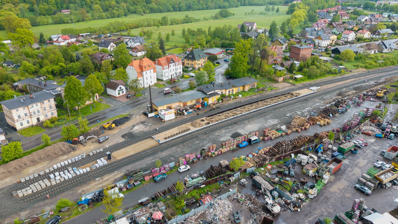 Z Mysłakowic do Kowar po nowych torach
