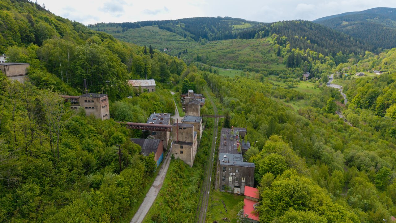 Z Mysłakowic do Kowar po nowych torach