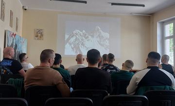 Himalaje w areszcie w Jeleniej Górze