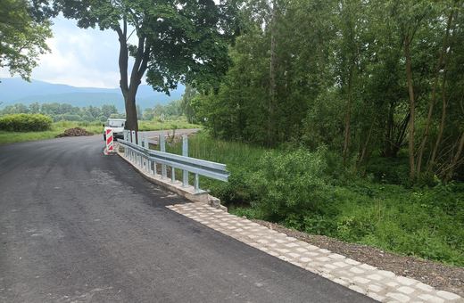 Droga przy Stawach Podgórzyńskich prawie gotowa