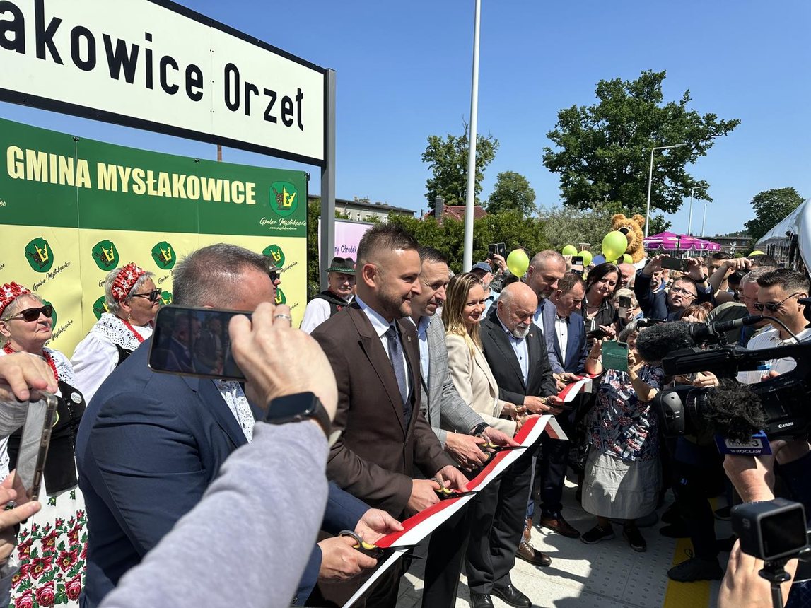 Stało się... Po ćwierć wieku ruszył pociąg do Karpacza