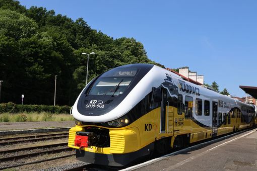 Rozkład letni z pociągiem do Karpacza
