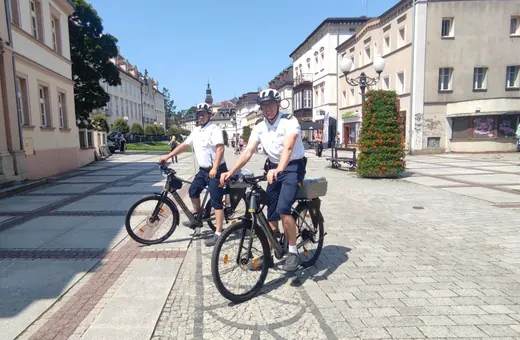 Strażnicy miejscy wsiedli na rowery