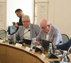 Prezydent z wotum zaufania od radnych