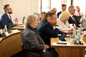 Prezydent z wotum zaufania od radnych