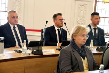 Prezydent z wotum zaufania od radnych