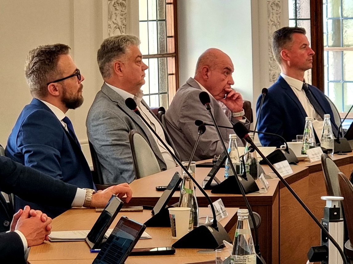 Prezydent z wotum zaufania od radnych