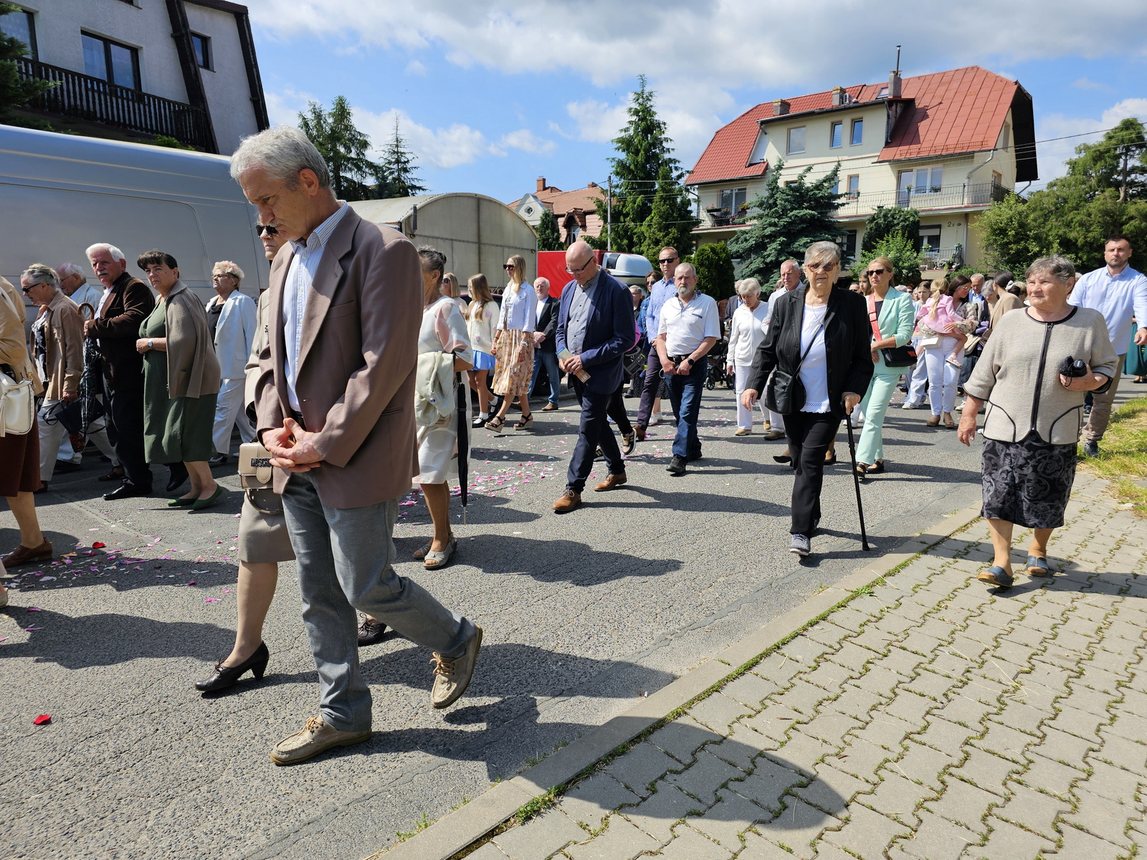 Uroczysta procesja Bożego Ciała w Cieplicach