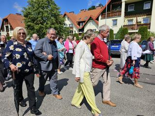 Uroczysta procesja Bożego Ciała w Cieplicach