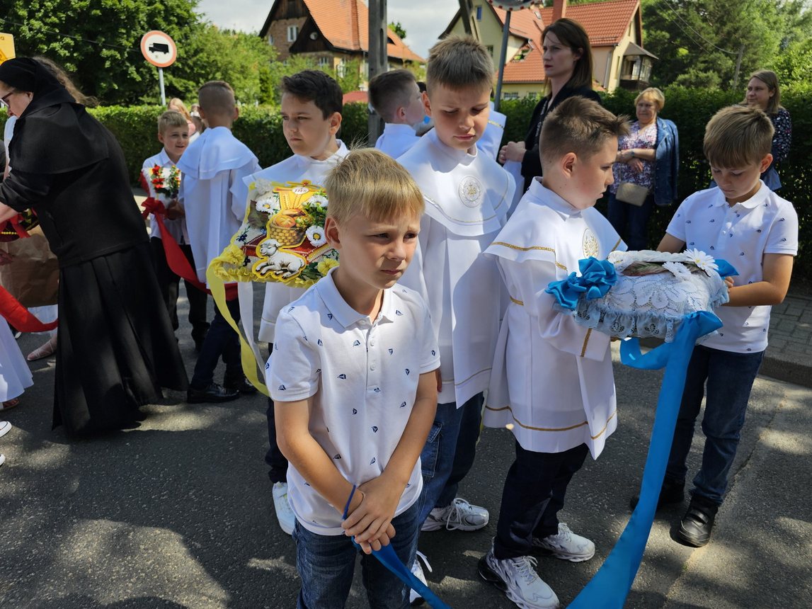 Uroczysta procesja Bożego Ciała w Cieplicach