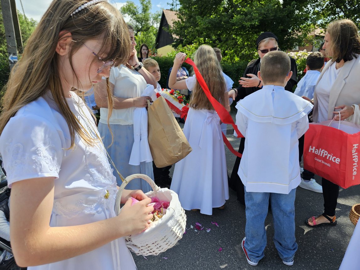 Uroczysta procesja Bożego Ciała w Cieplicach