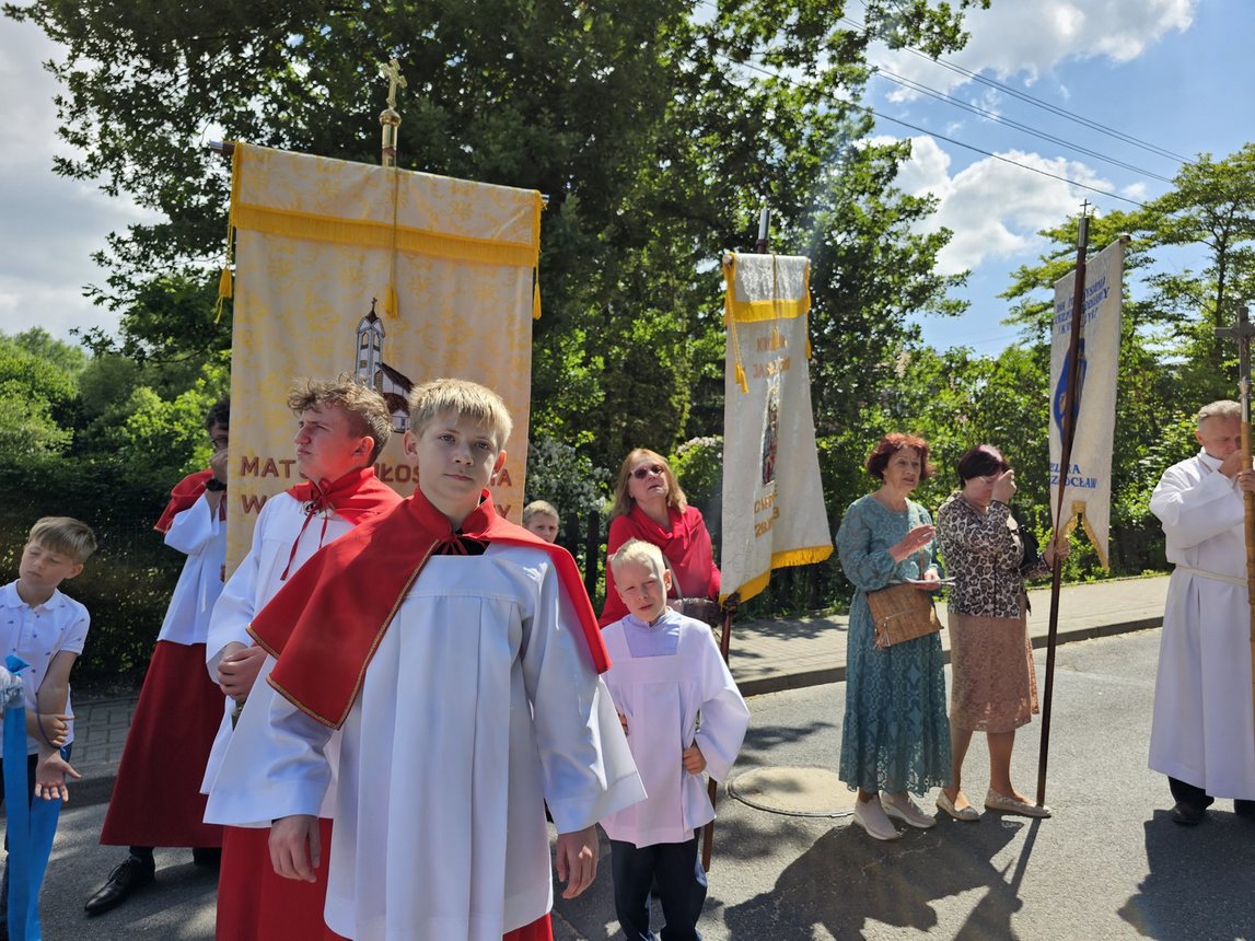 Uroczysta procesja Bożego Ciała w Cieplicach