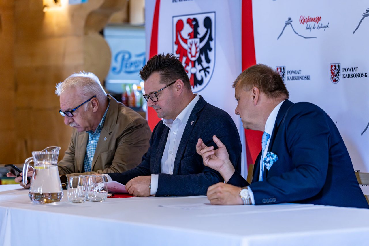 Młodzi sportowcy nagrodzeni
