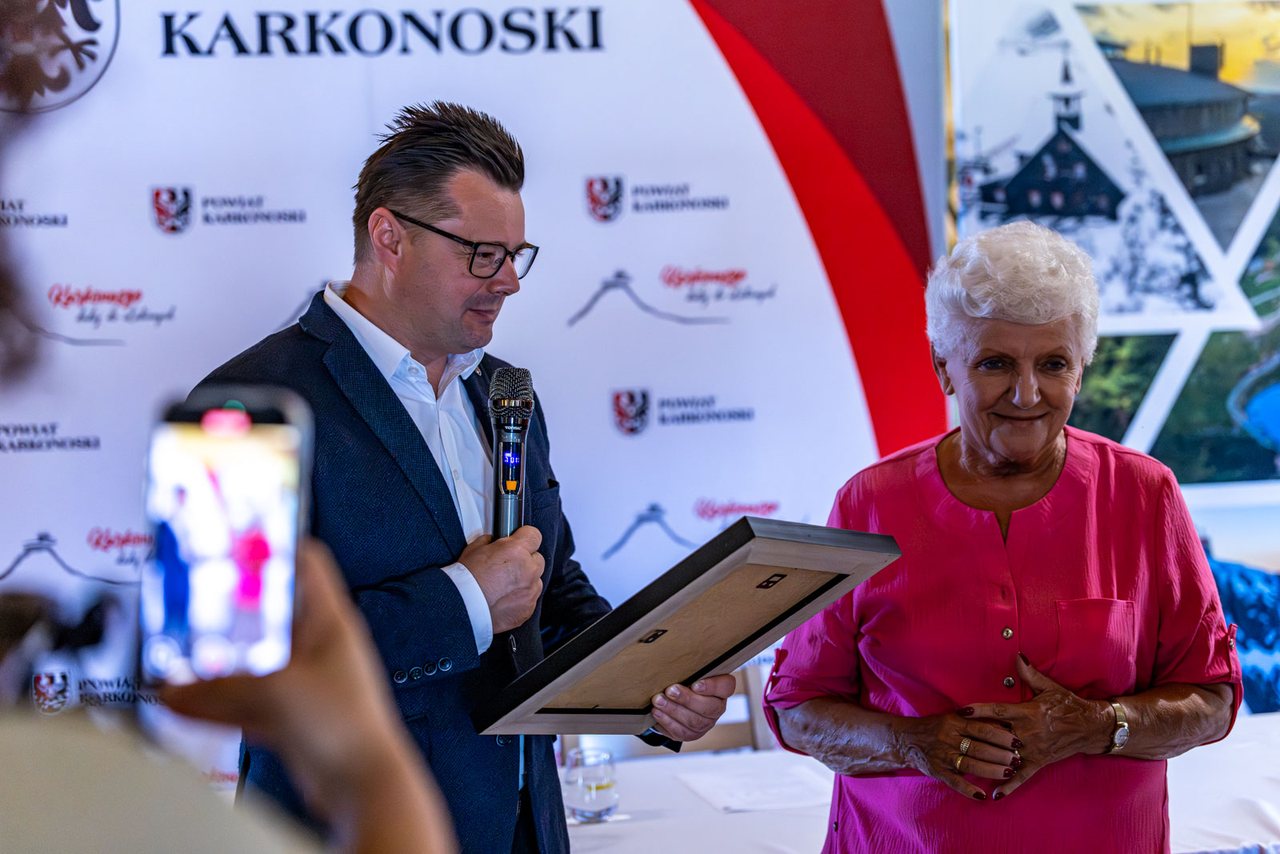 Młodzi sportowcy nagrodzeni