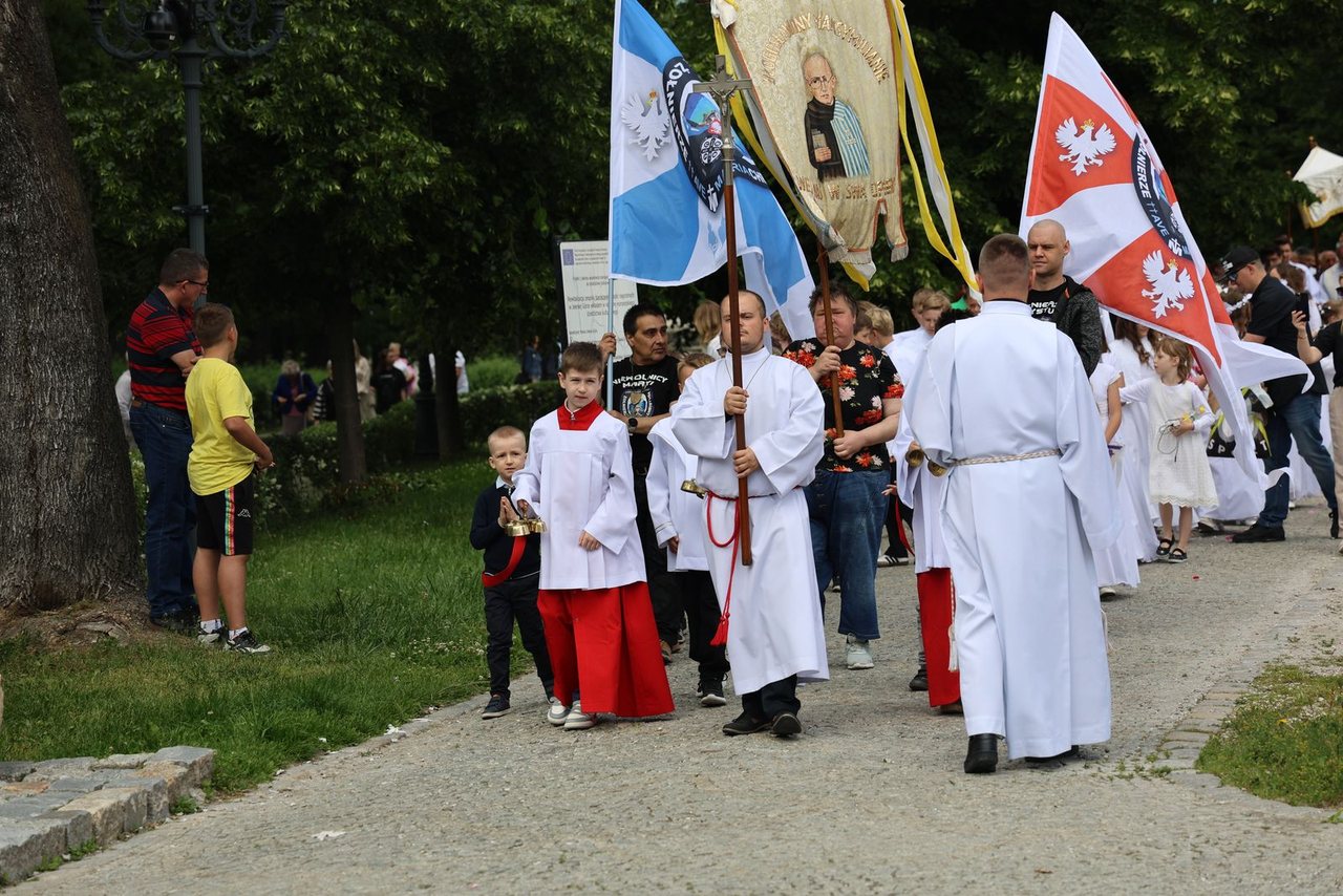 Parafia Garnizonowa uczciła Boże Ciało