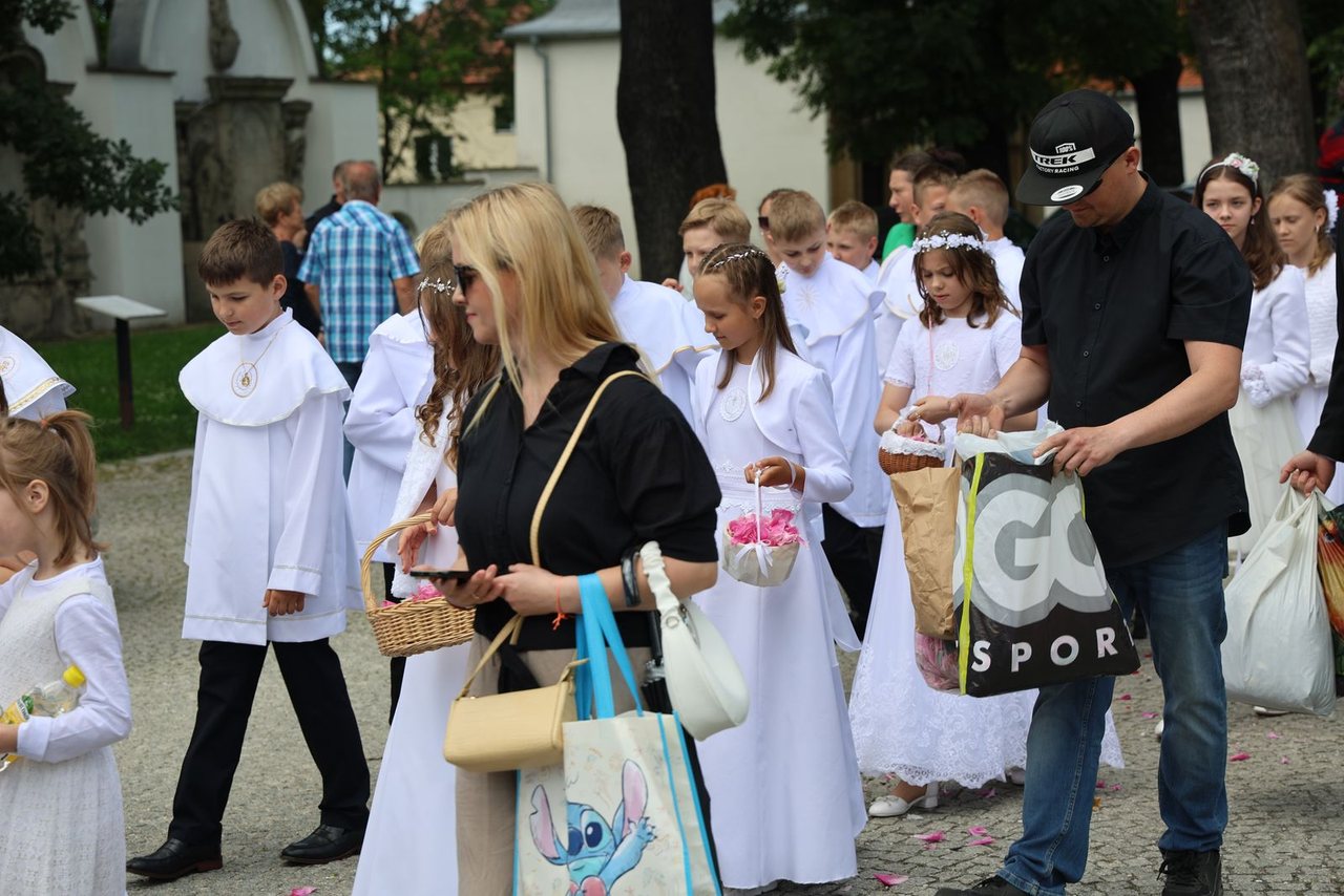 Parafia Garnizonowa uczciła Boże Ciało