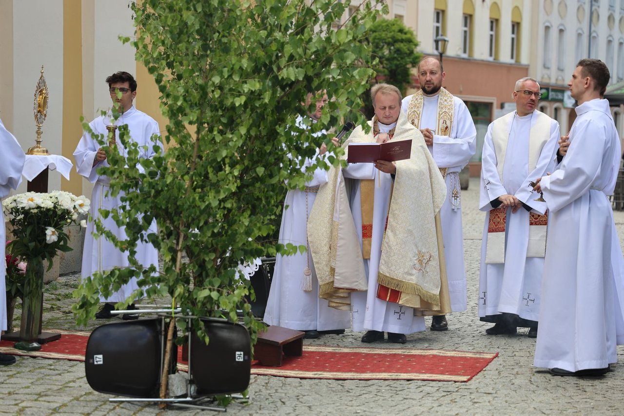 Parafia Garnizonowa uczciła Boże Ciało