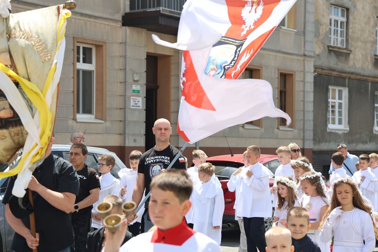 Parafia Garnizonowa uczciła Boże Ciało