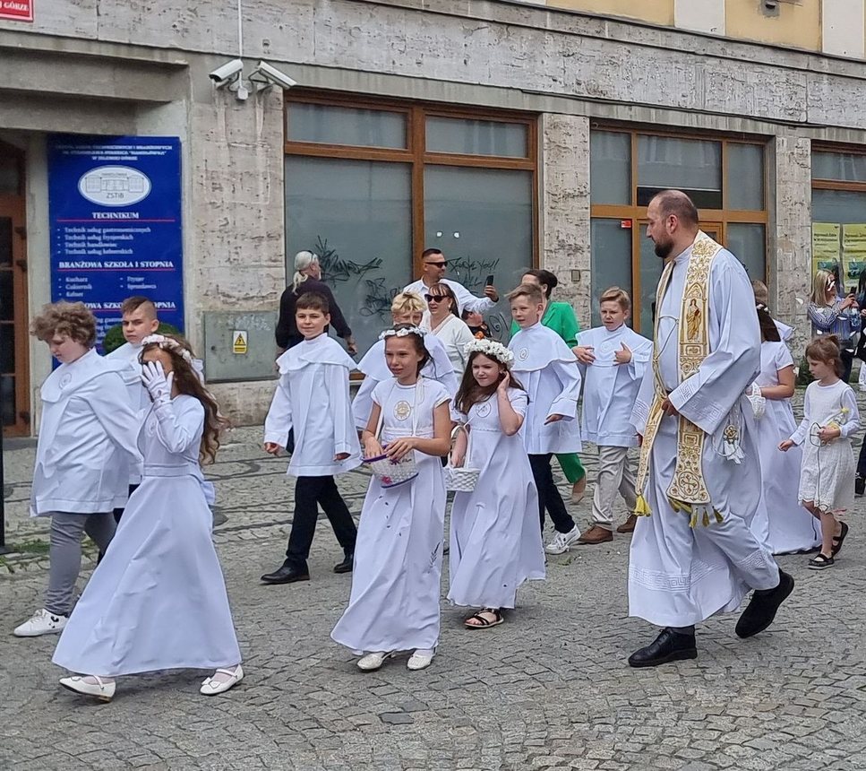 Parafia Garnizonowa uczciła Boże Ciało