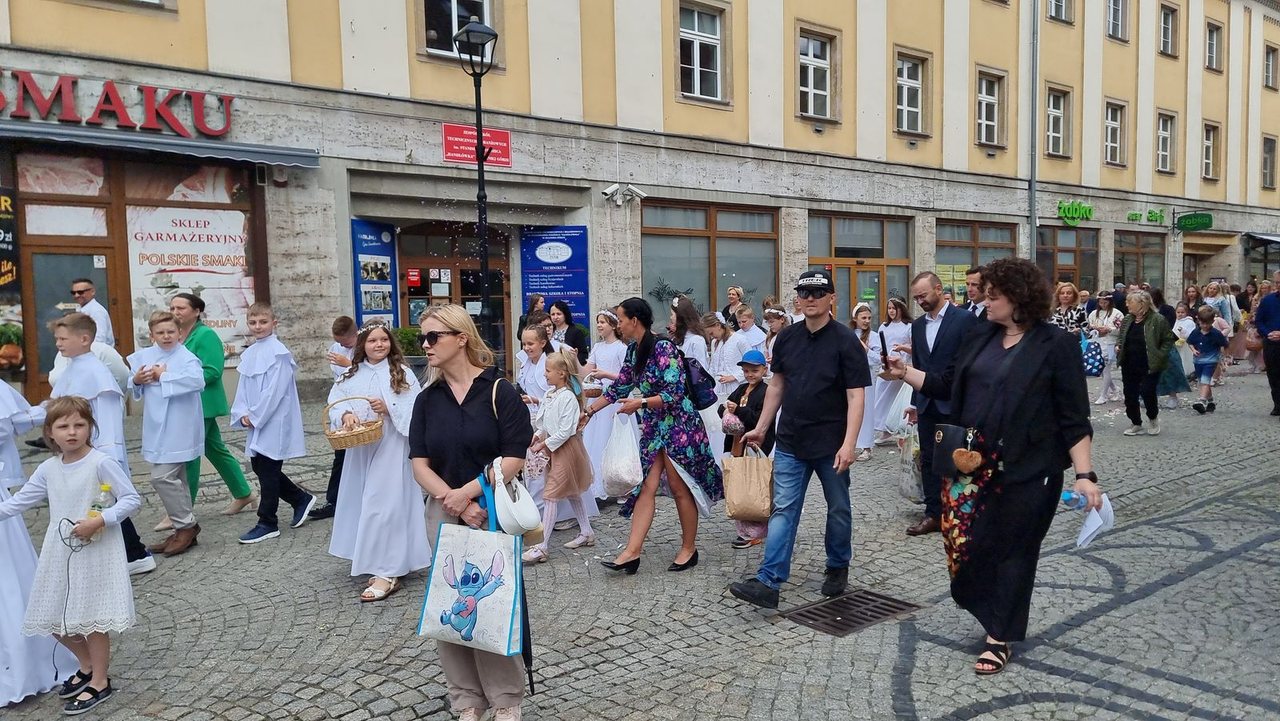 Parafia Garnizonowa uczciła Boże Ciało
