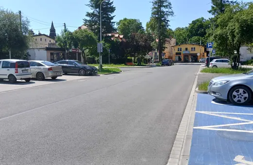 Elegancko na Kombatantów