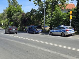 Upał w Jeleniej Górze i kolizja na ul. Rataja – dziecko z otarciem od pasów