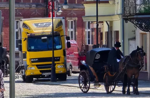 Utrudnienia w Cieplicach przez plan filmowy