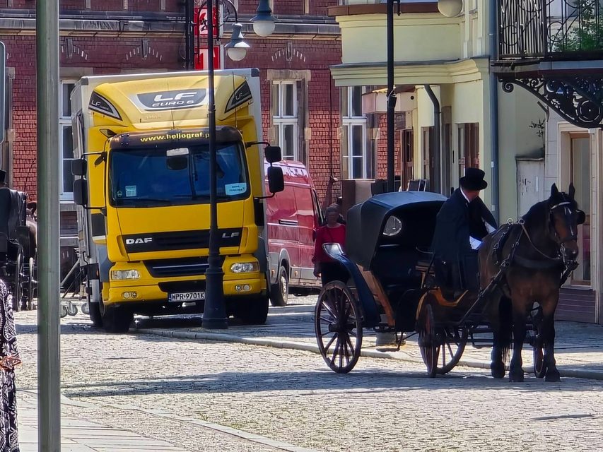 Utrudnienia w Cieplicach przez plan filmowy