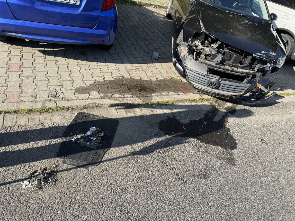 Wyjeżdżał z parkingu prosto w taksówkę