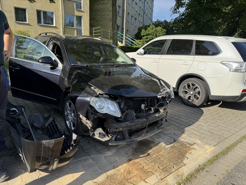 Wyjeżdżał z parkingu prosto w taksówkę