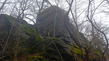 Drążyli je więźniowie w czasie wojny. Tajemnicze sztolnie w Piechowicach