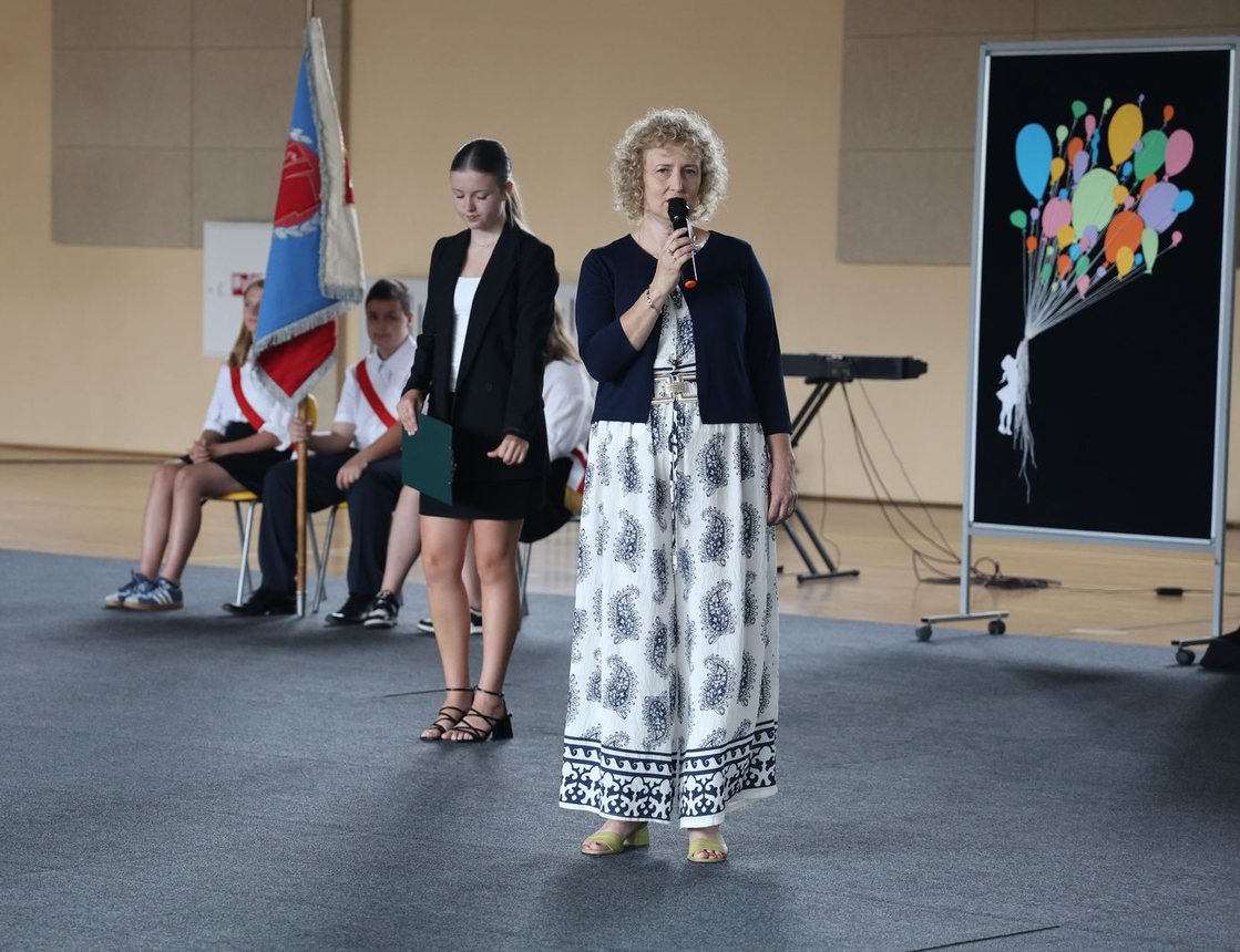 Uczniowie „Ósemki” świętowali koniec roku
