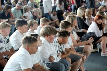 Uczniowie „Ósemki” świętowali koniec roku