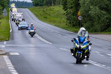 Parada karetek na finał mistrzostw ratowników
