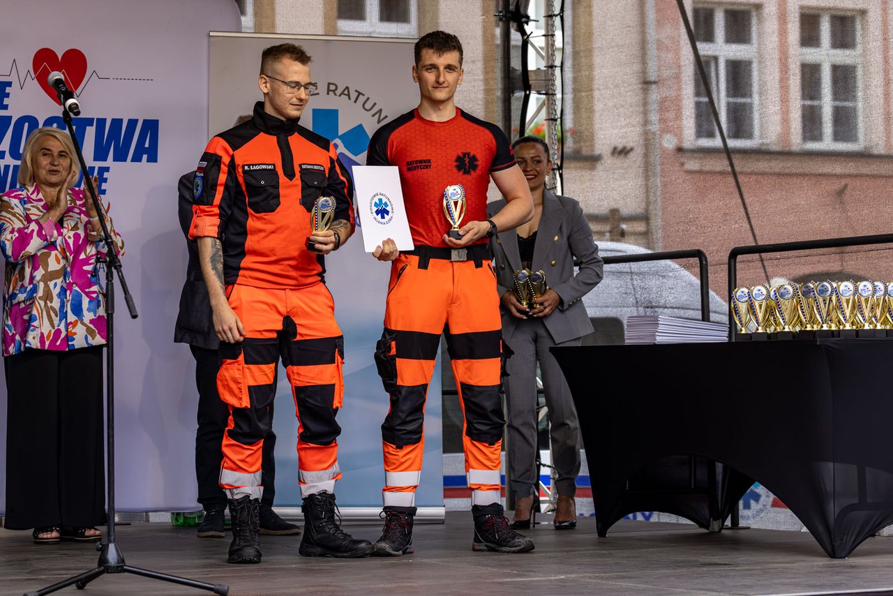 Nagrody dla ratowników