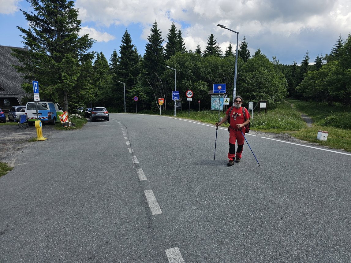 Wspólna modlitwa ponad granicami – pielgrzymka z Karpacza i Kowar do Małej Upy