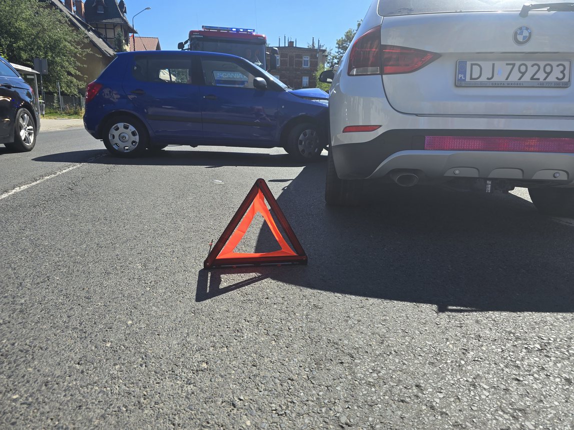 Bliskie spotkanie BMW i Skody