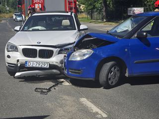 Bliskie spotkanie BMW i Skody