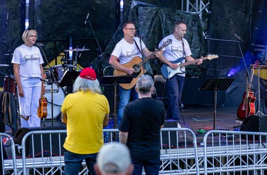 Borowice brzmią Gitarą i...poezją