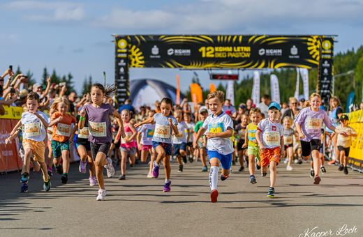 Dzieciaki na starcie Letniego Biegu Piastów. Trwają zapisy