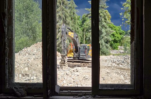 Hotel "Sudety" zniknął z mapy Jeleniej Góry