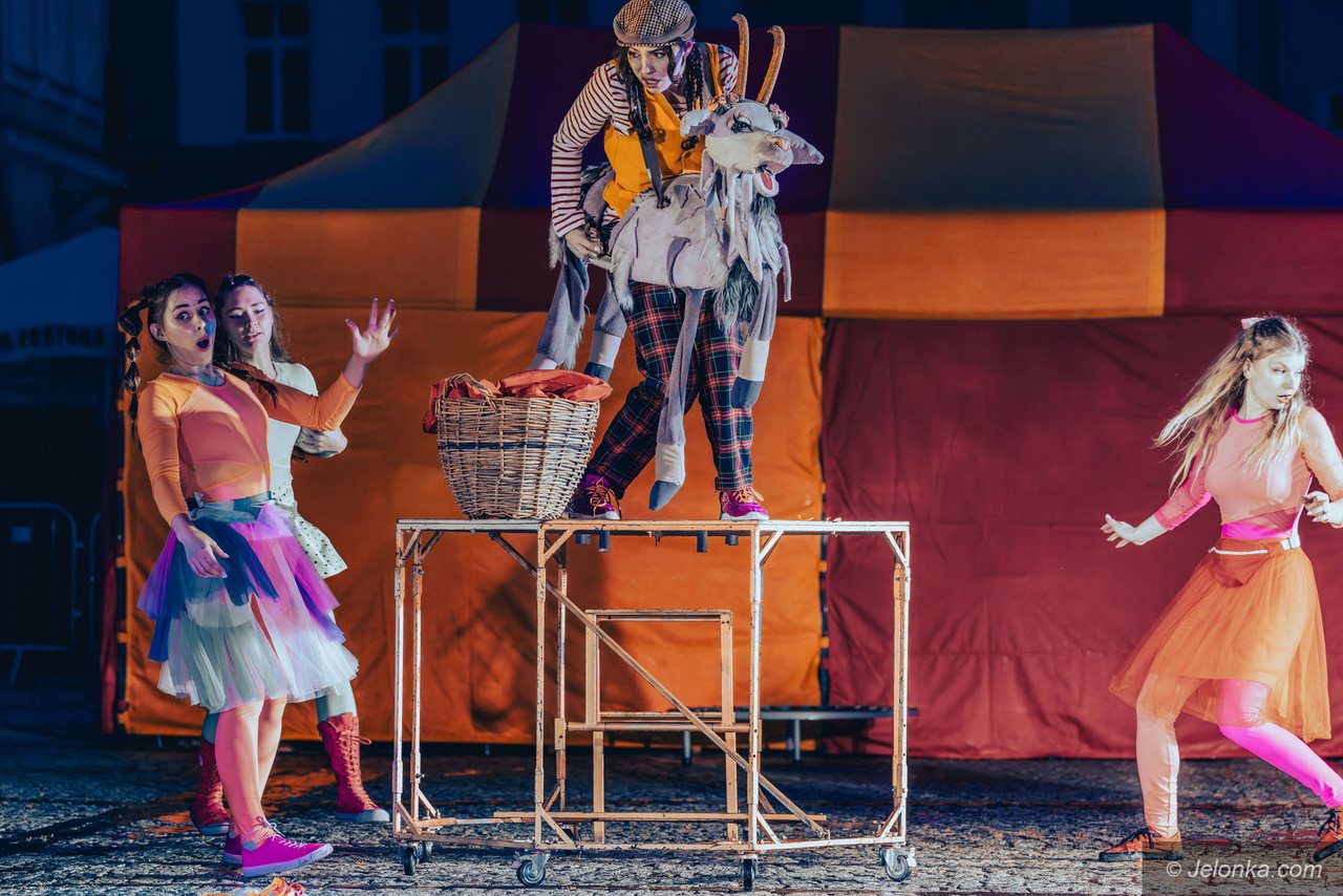 Teatry uliczne – Lwowski Teatr Vuala