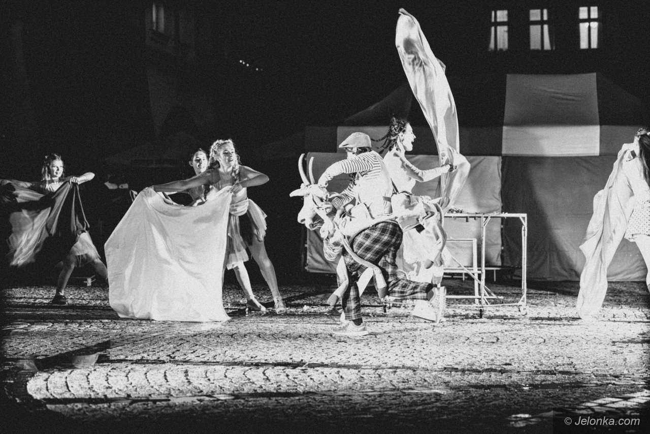 Teatry uliczne – Lwowski Teatr Vuala