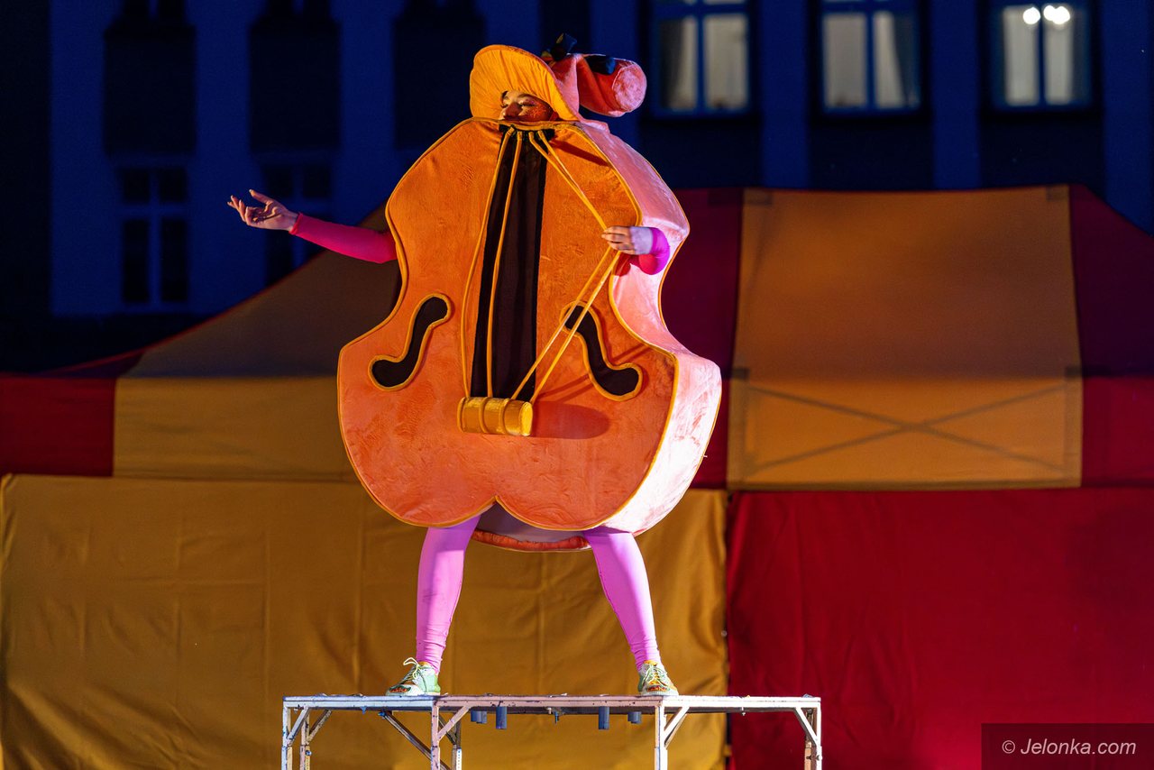 Teatry uliczne – Lwowski Teatr Vuala