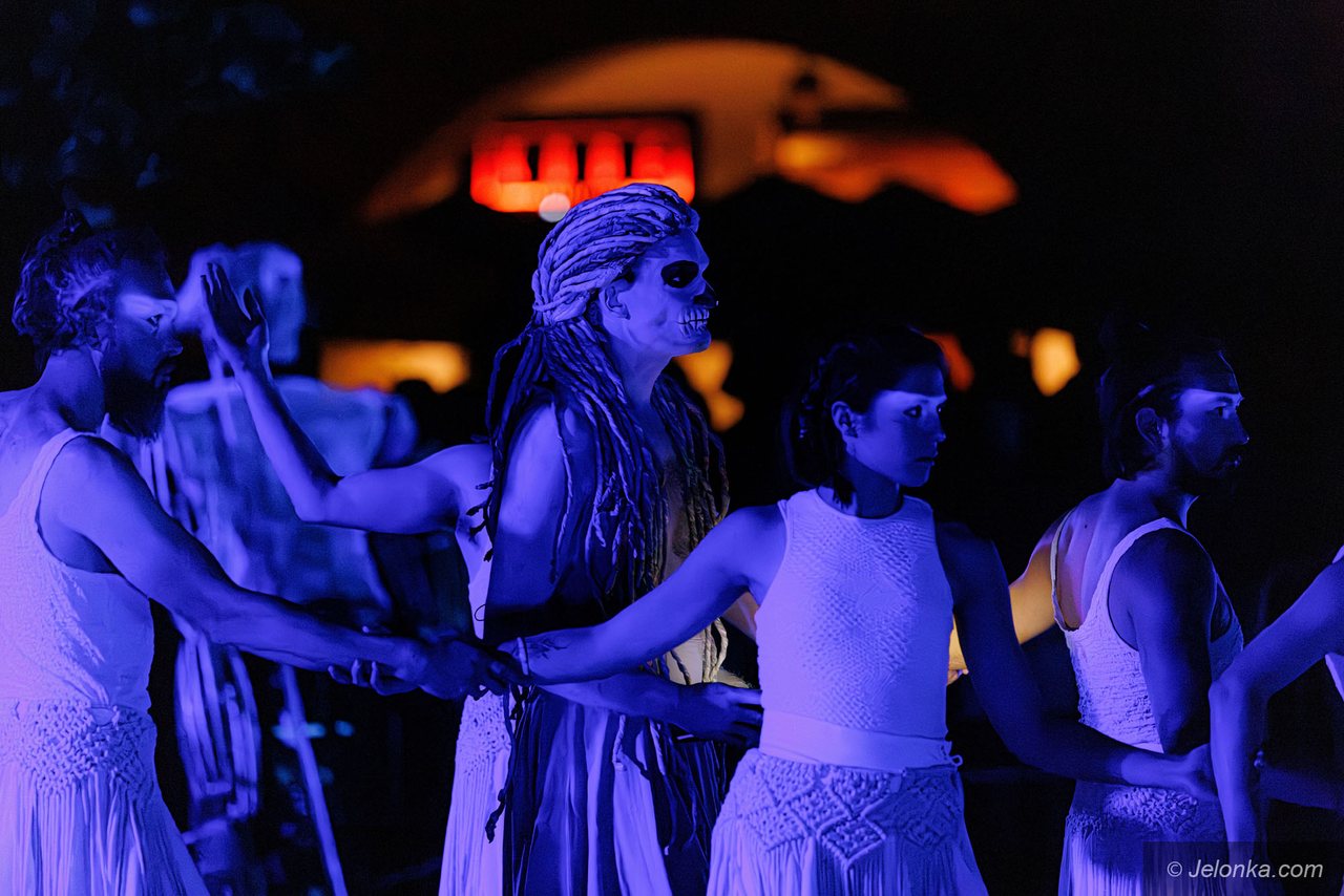 Teatry uliczne – Teatr Blackout Paradox