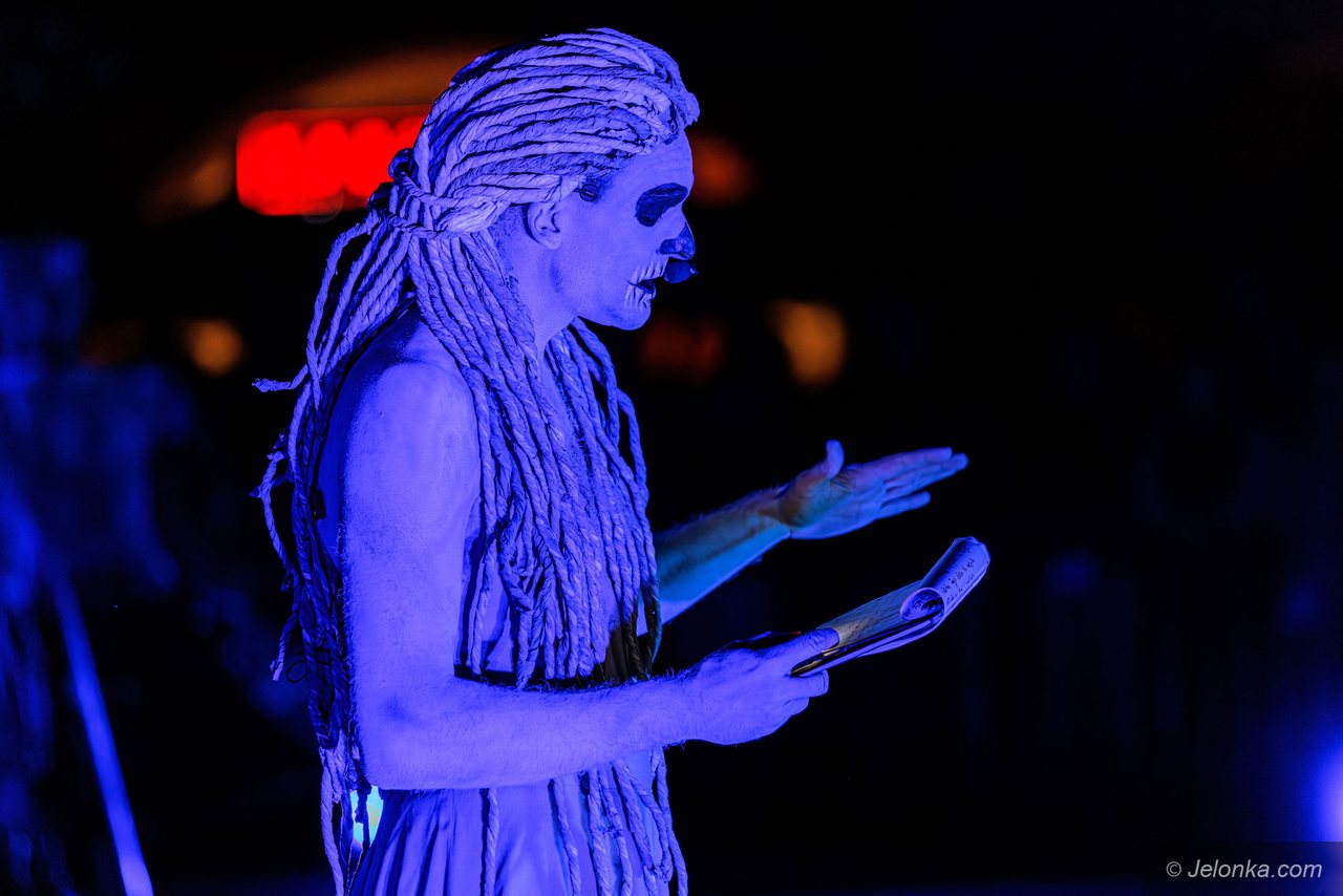 Teatry uliczne – Teatr Blackout Paradox