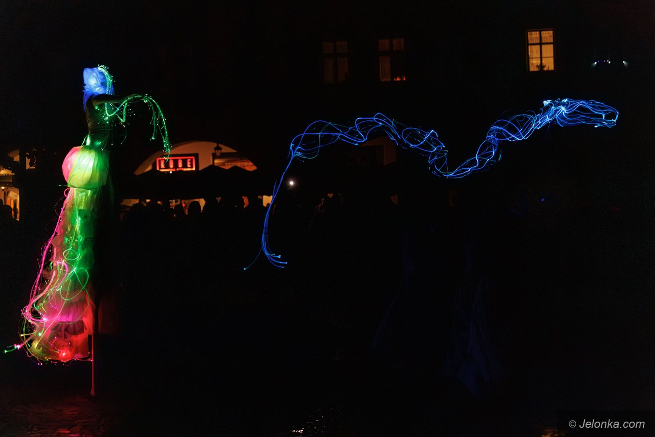 Teatry uliczne – Teatr Blackout Paradox