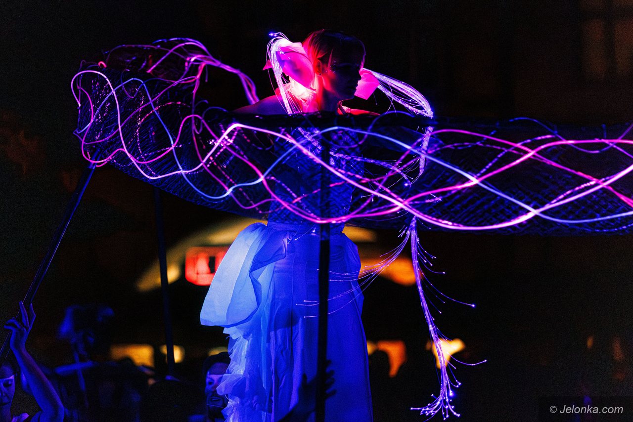 Teatry uliczne – Teatr Blackout Paradox