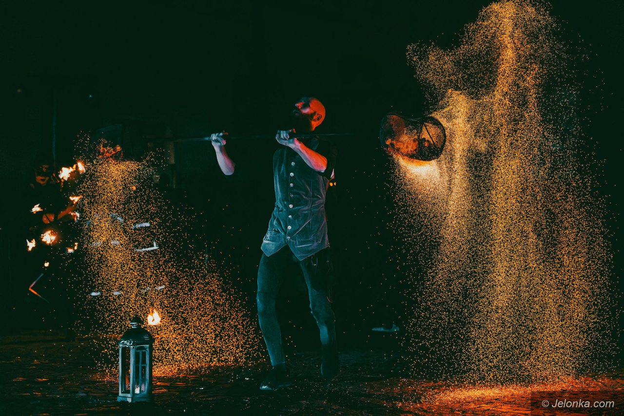 Teatry Uliczne – II dzień: Blackout Paradox
